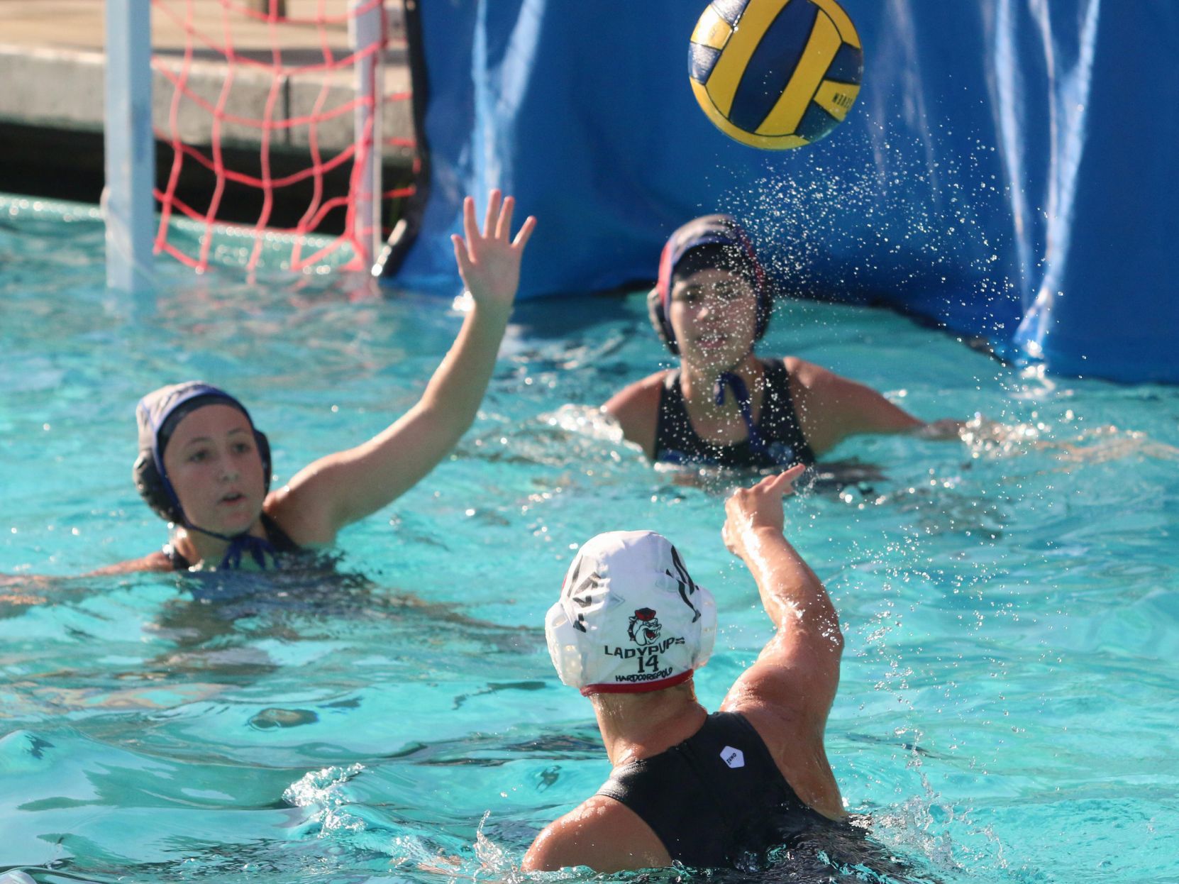 Camara leads Bullpups over Huskies